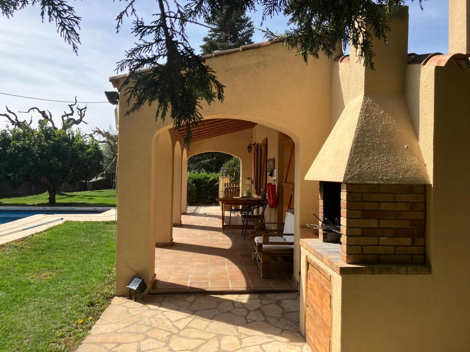 Apartment With Private Pool And Garden San Martin Sarroca Ngoại thất bức ảnh